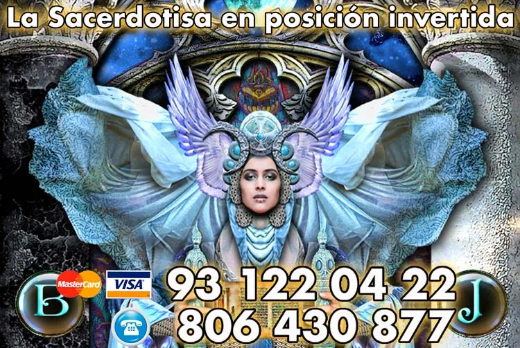 Significados y descripción de la carta de la Sacerdotisa en posición invertida
